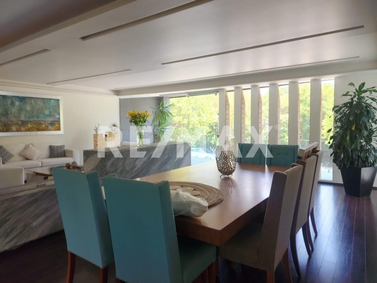 3 of 38: amplio comedor