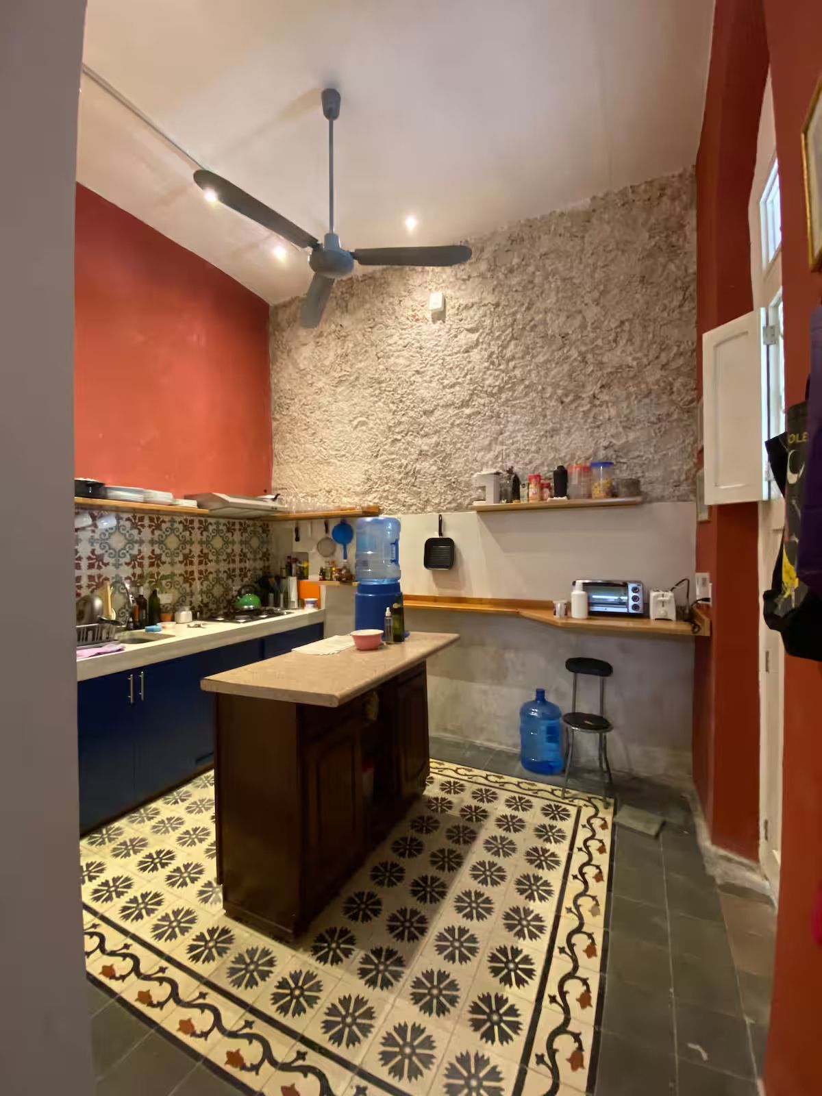 3 of 13: Cocina