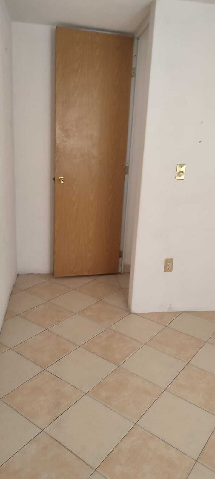 4 de 9