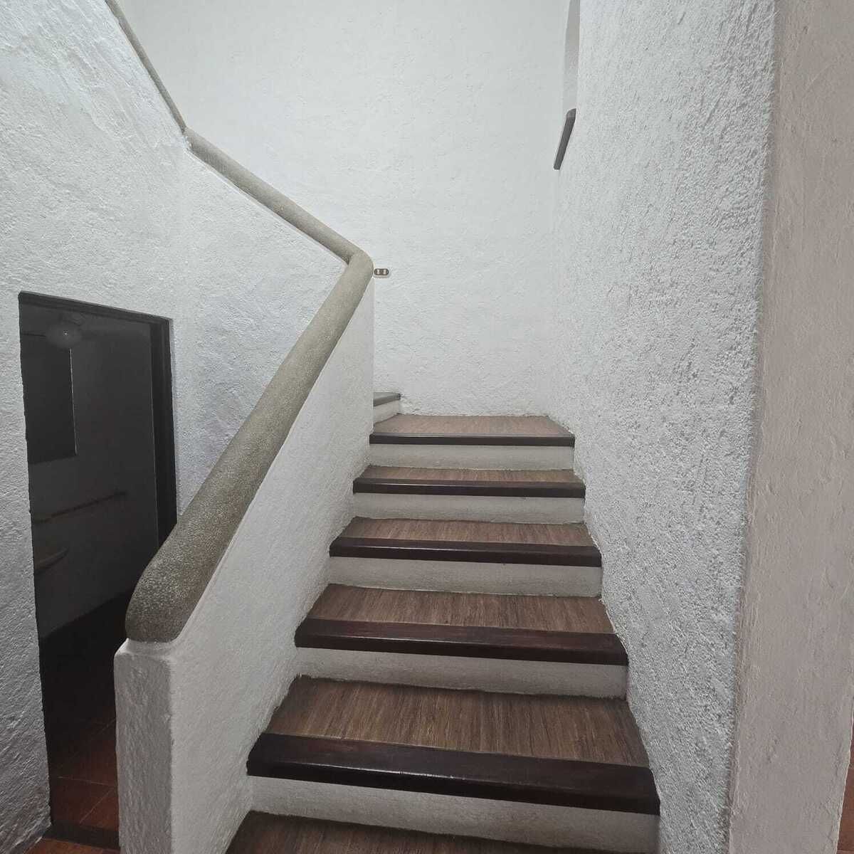 4 de 15