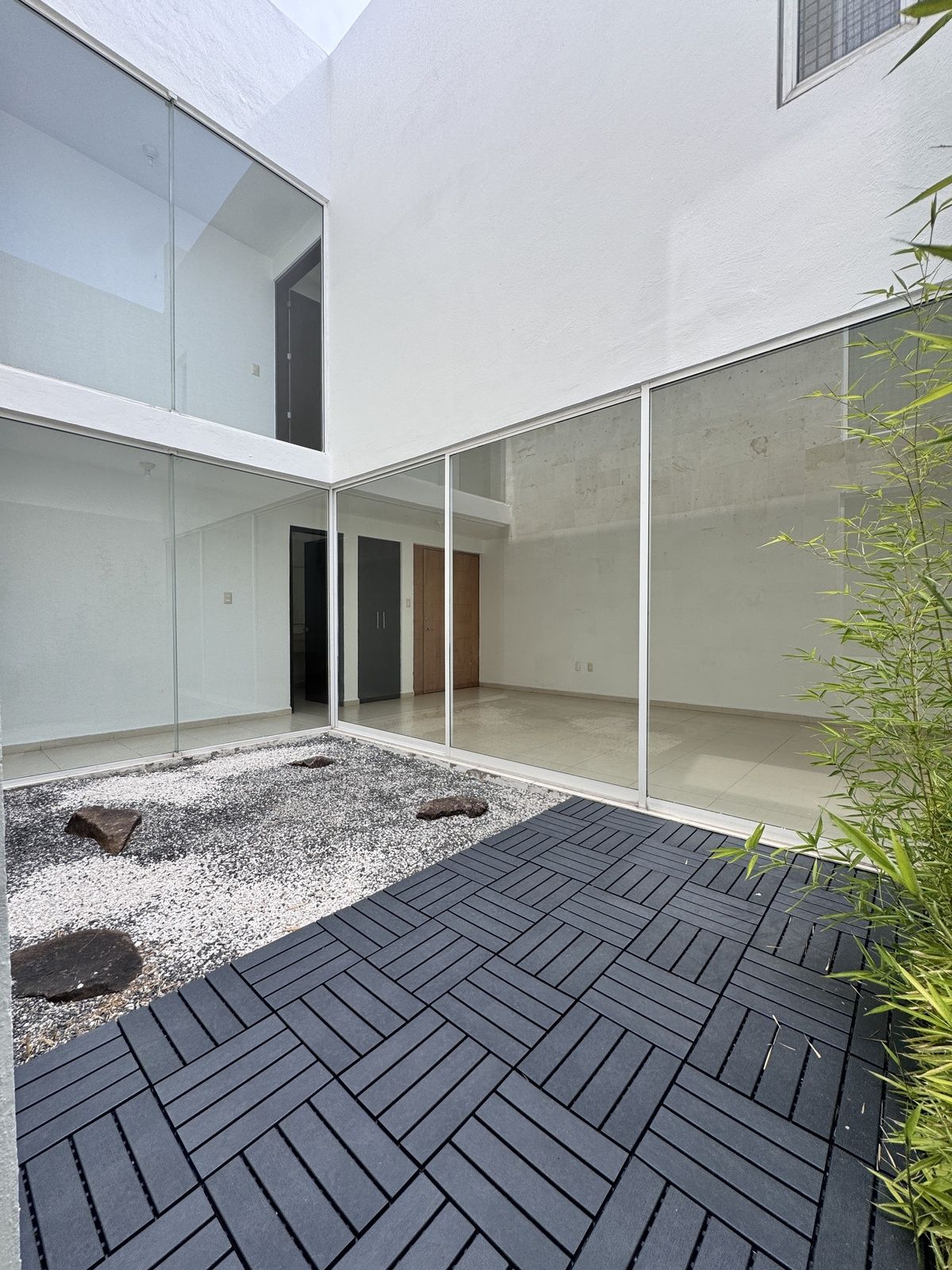9 de 39: JARDIN ZEN