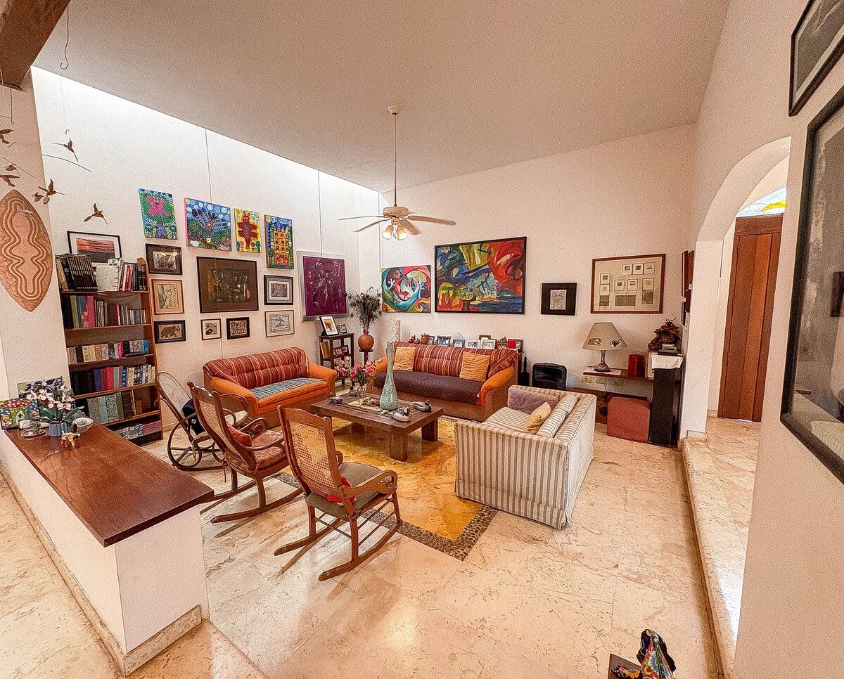 17 de 47: Sala
