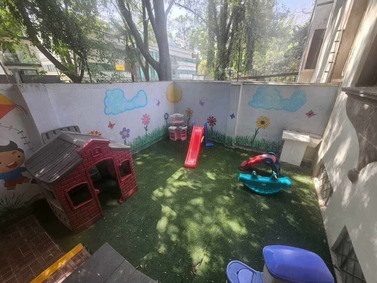 8 de 28