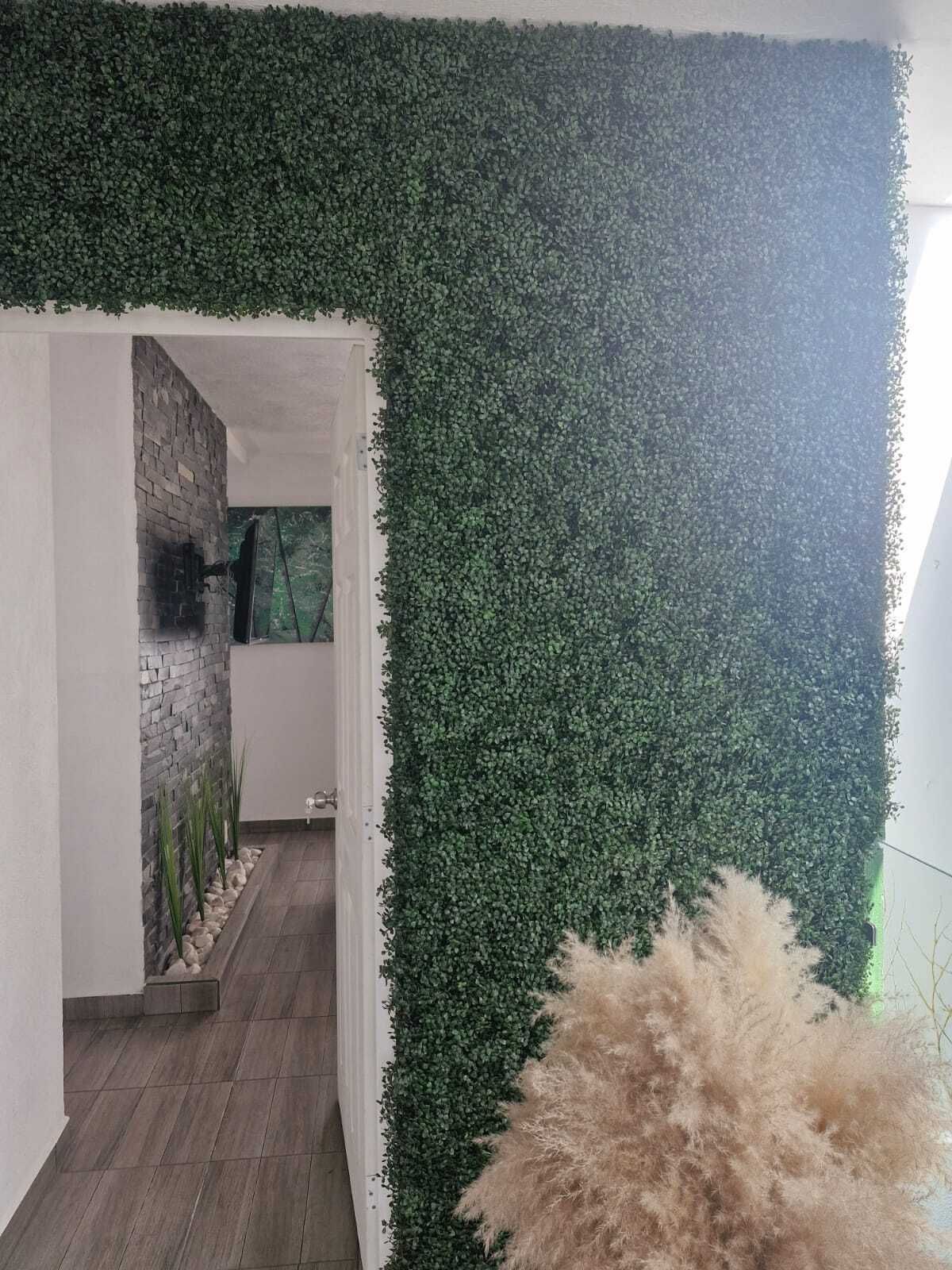 Venta de Casa de 2 Plantas en Paseos del Bosque, Corregidora