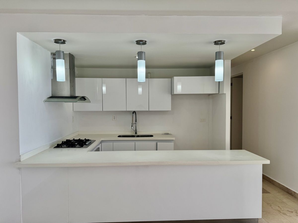 4 de 12: COCINA INTEGRAL
