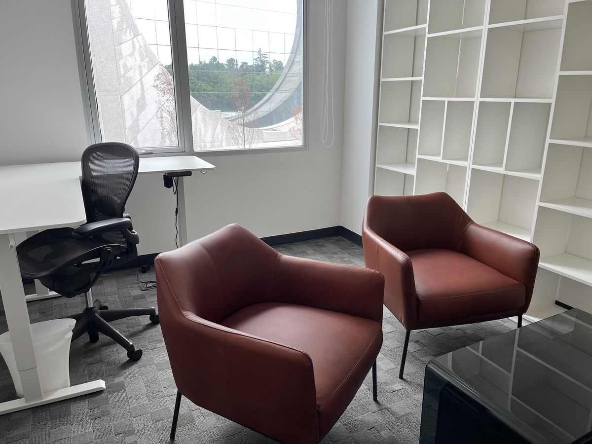 3 de 33: Oficina en venta