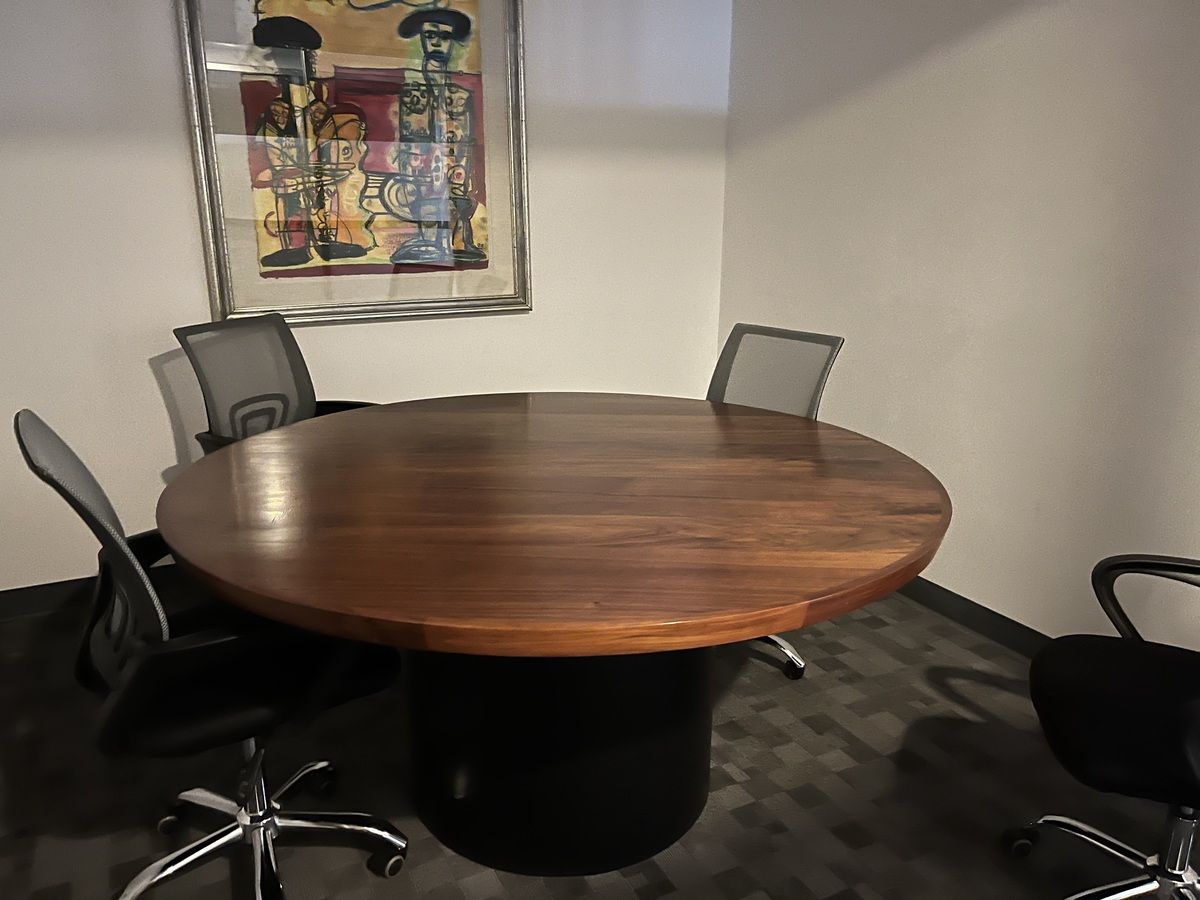 4 de 33: Sala de juntas 1