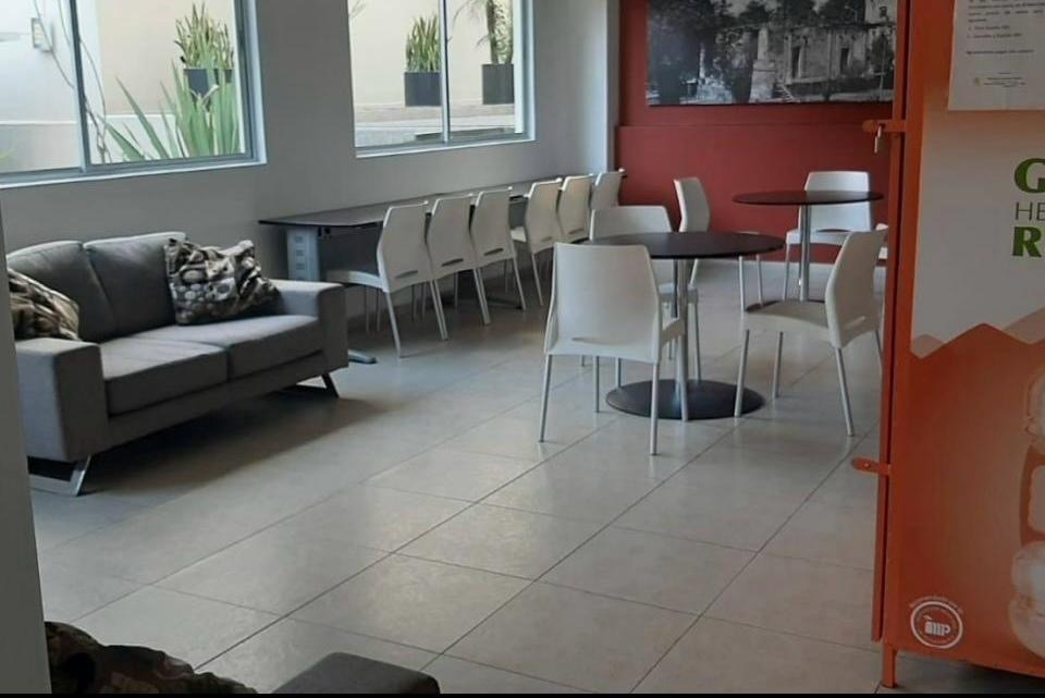 18 de 20: Sala de internet