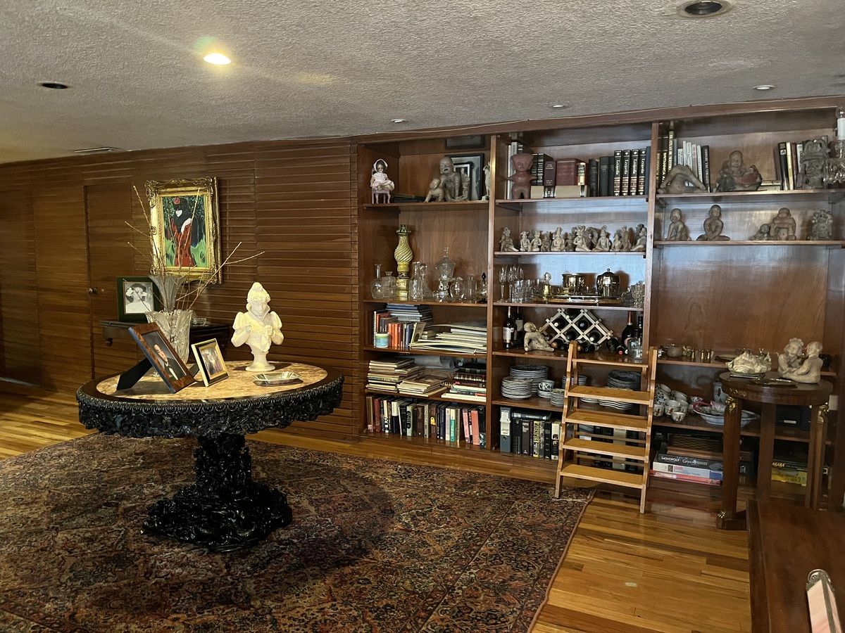 2 de 9: Sala