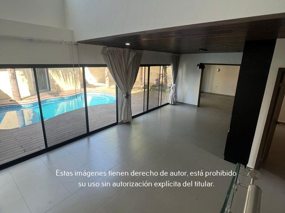 5 of 19: Casa en Venta en Amorada Residencial con Alberca