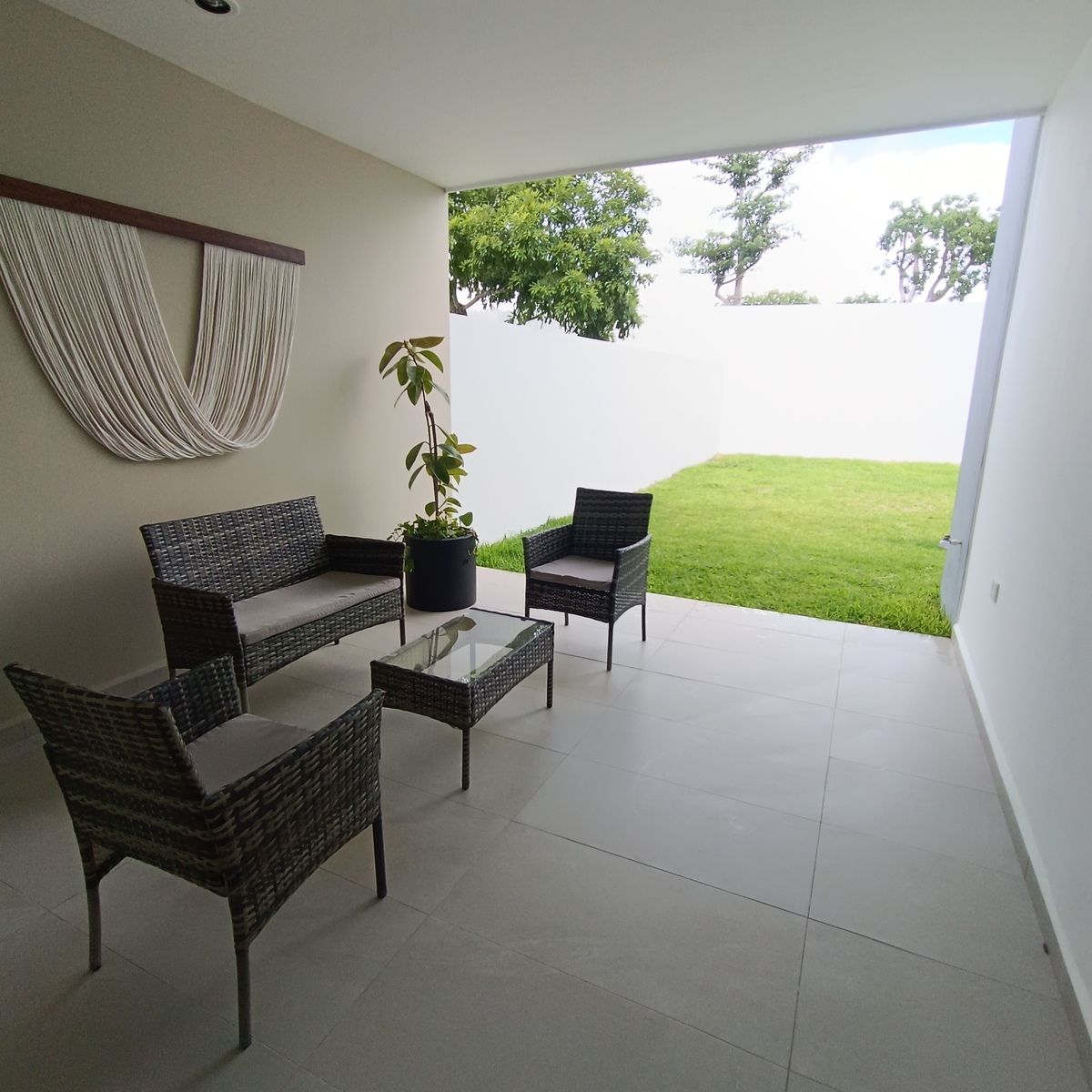 3 de 9: Terraza techada