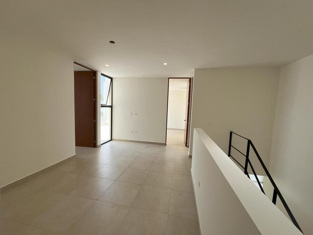7 de 17: Sala de TV