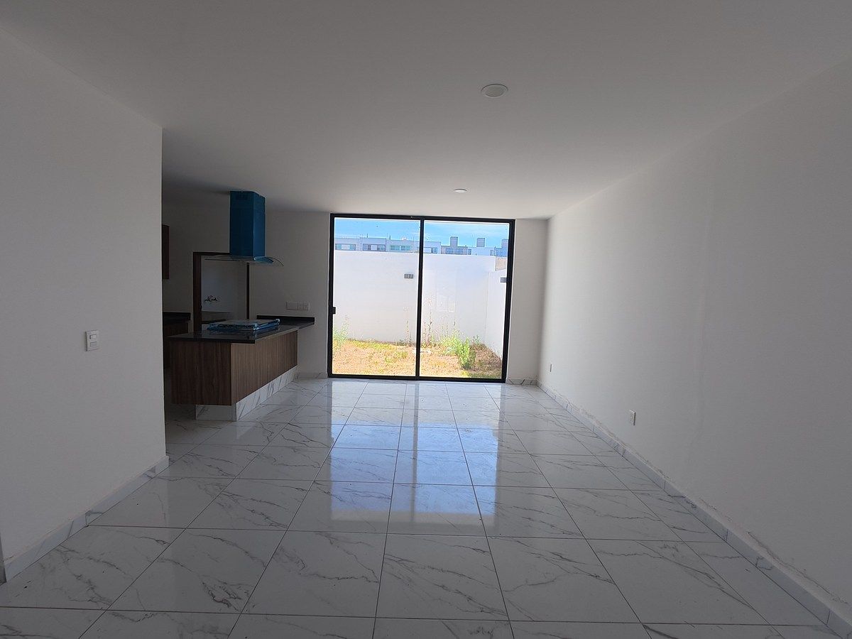 House in Gated Community in Adamar, Tlajomulco de Zúñiga, photo 4 of 29