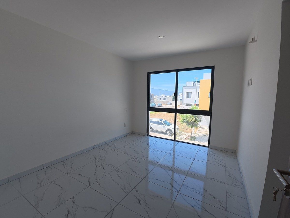House in Gated Community in Adamar, Tlajomulco de Zúñiga, photo 13 of 29