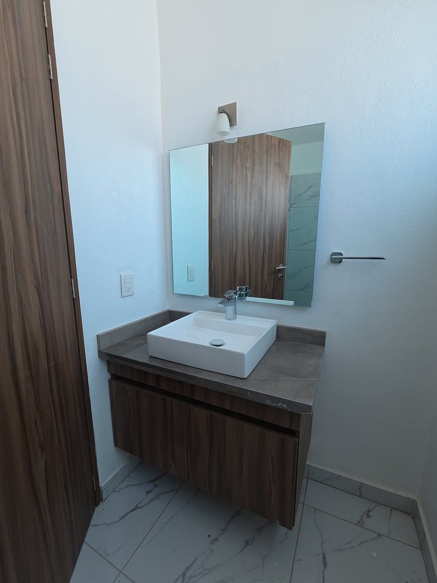 House in Gated Community in Adamar, Tlajomulco de Zúñiga, photo 17 of 29