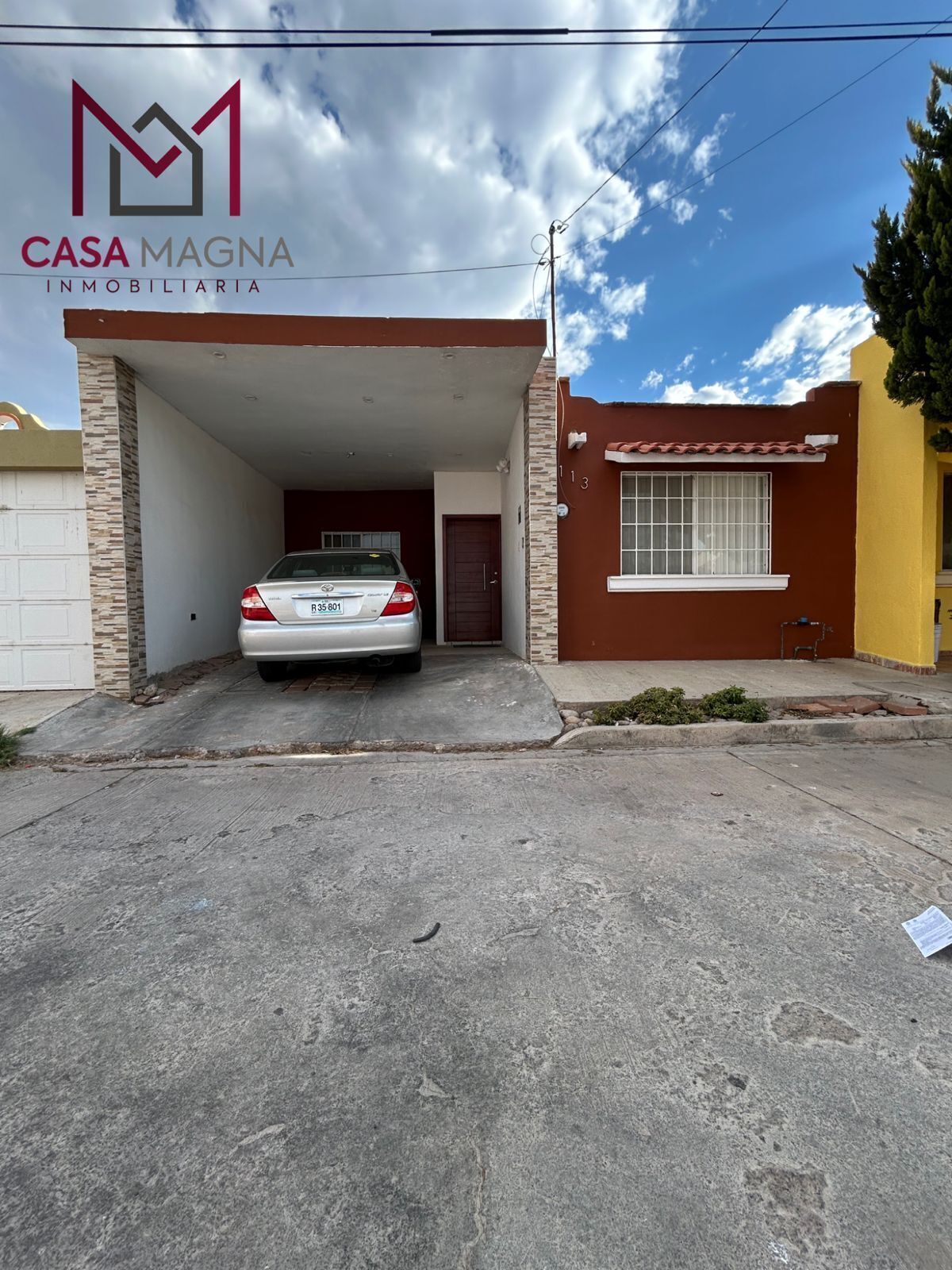 2 of 15: FACHADA