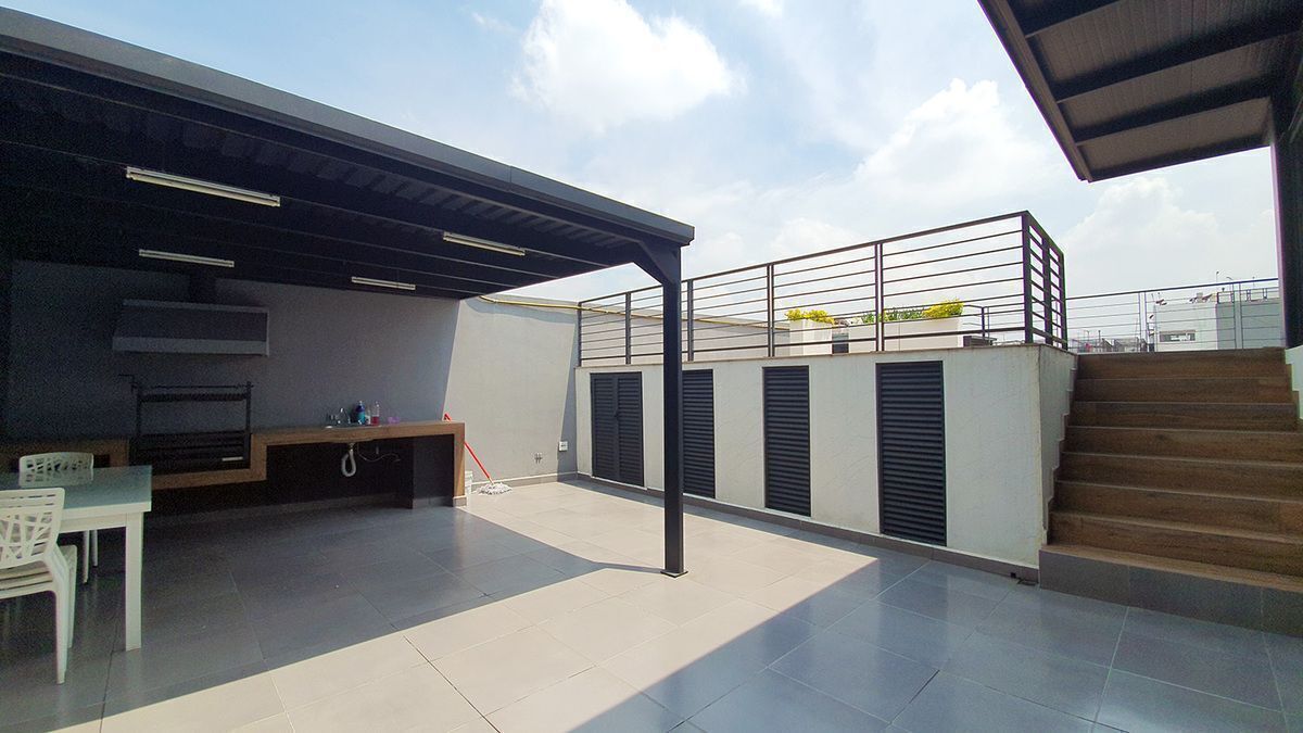 17 de 18: Roof top - Asador techado