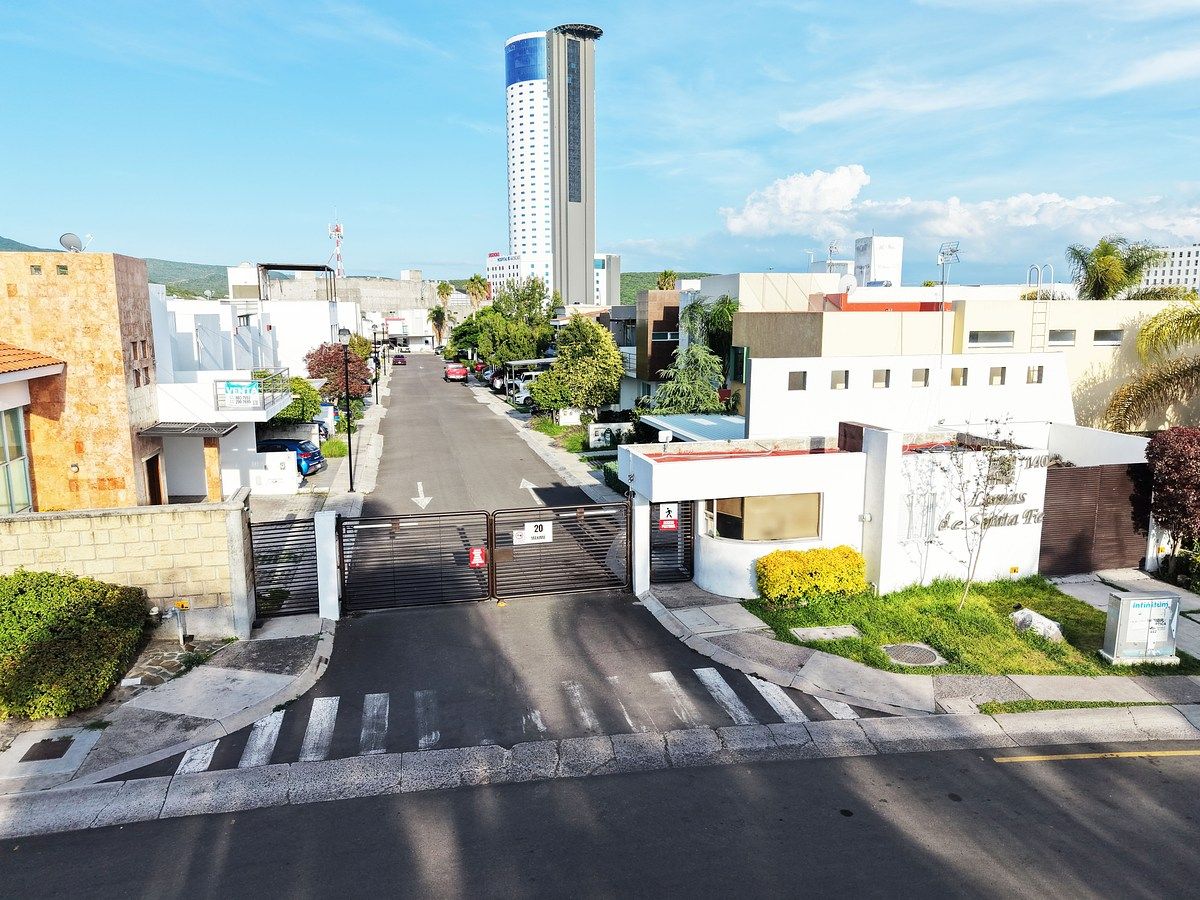 Terreno Venta Juriquilla Santa Fé, foto 1 de 7