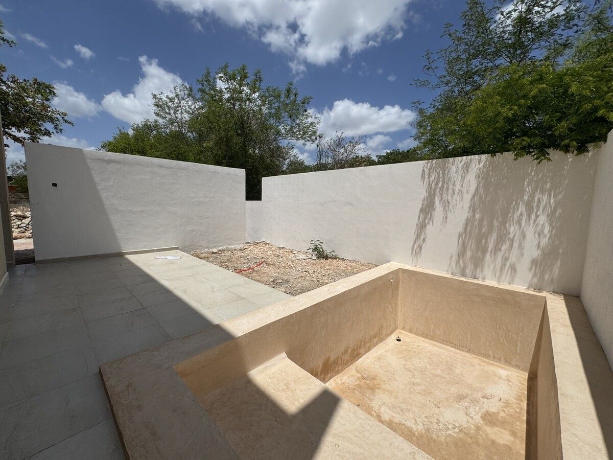 8 de 13: Piscina