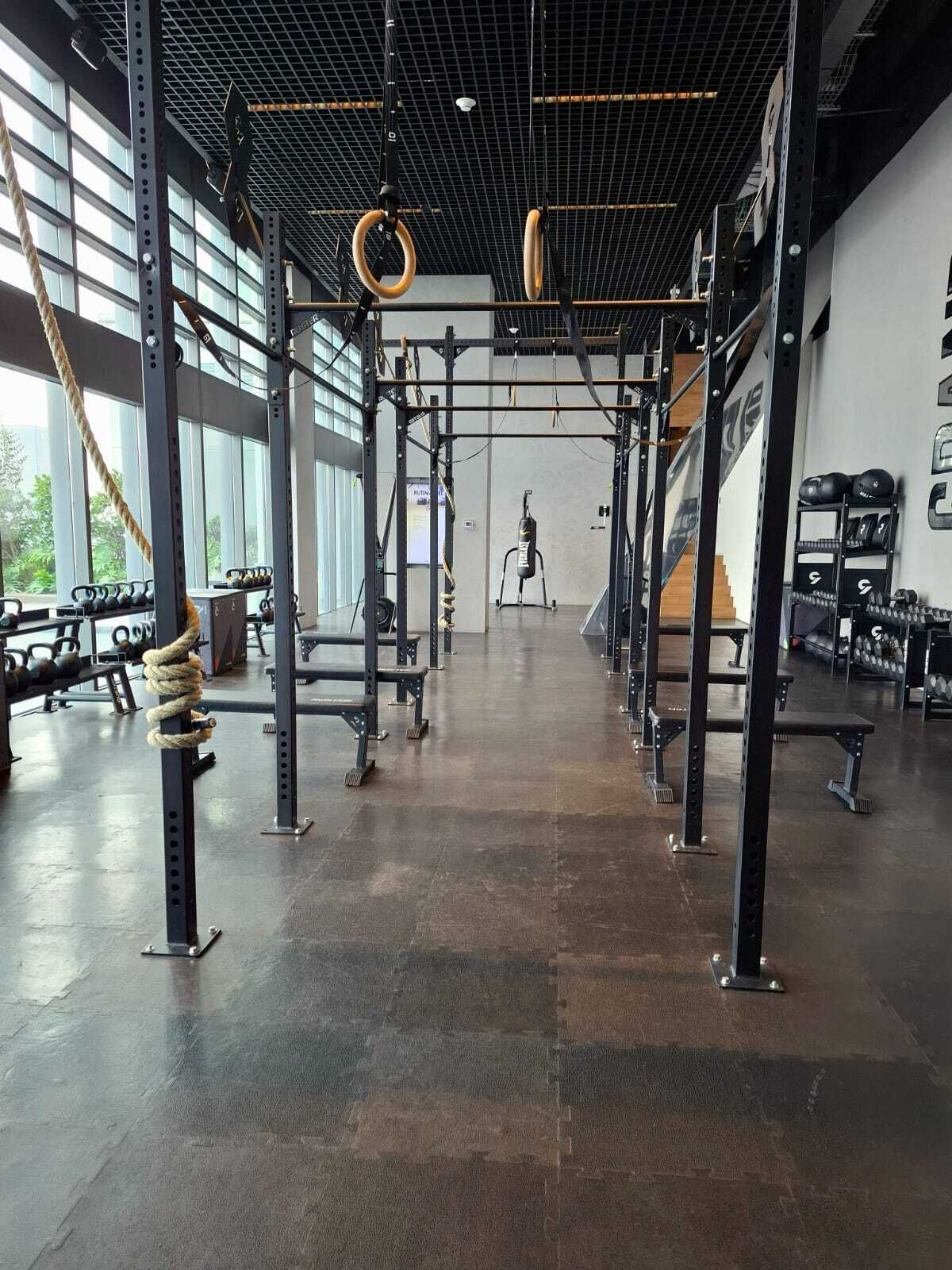 26 de 28: Gimnasio