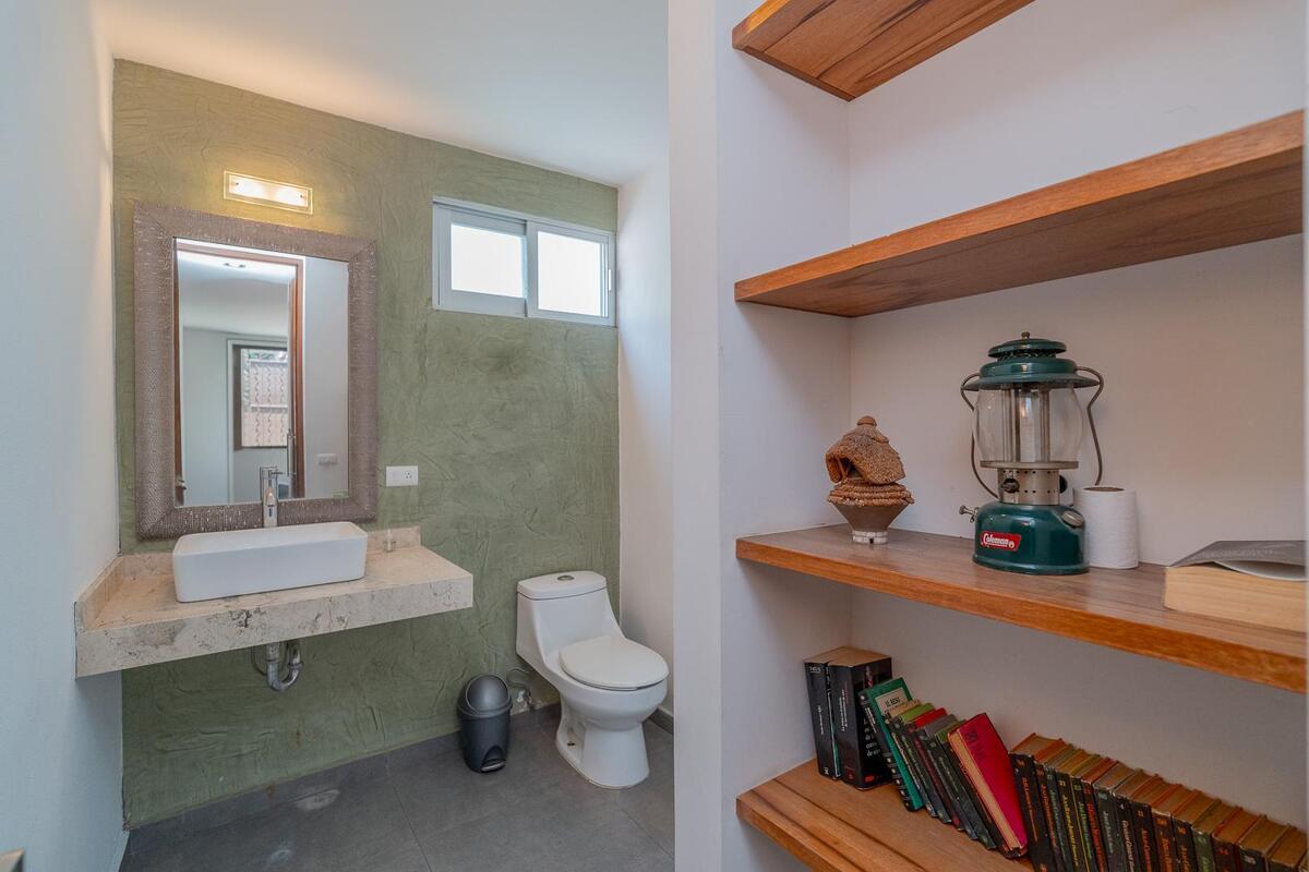 Casa con jardín privado en Lomas de Atzingo, La Cañada, Cuernavaca - Imagen 8