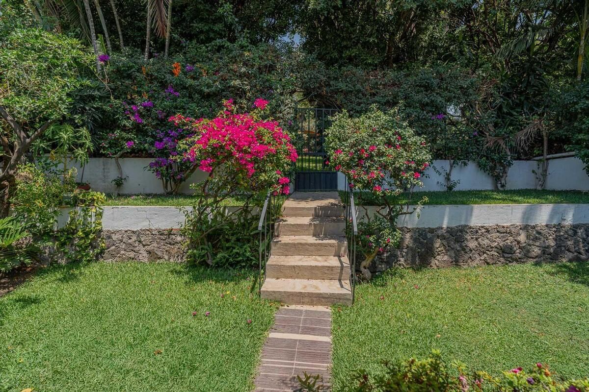 Casa en Venta sobre Av. Diana ideal para Negocio en Cuernavaca Morelos - Imagen 21