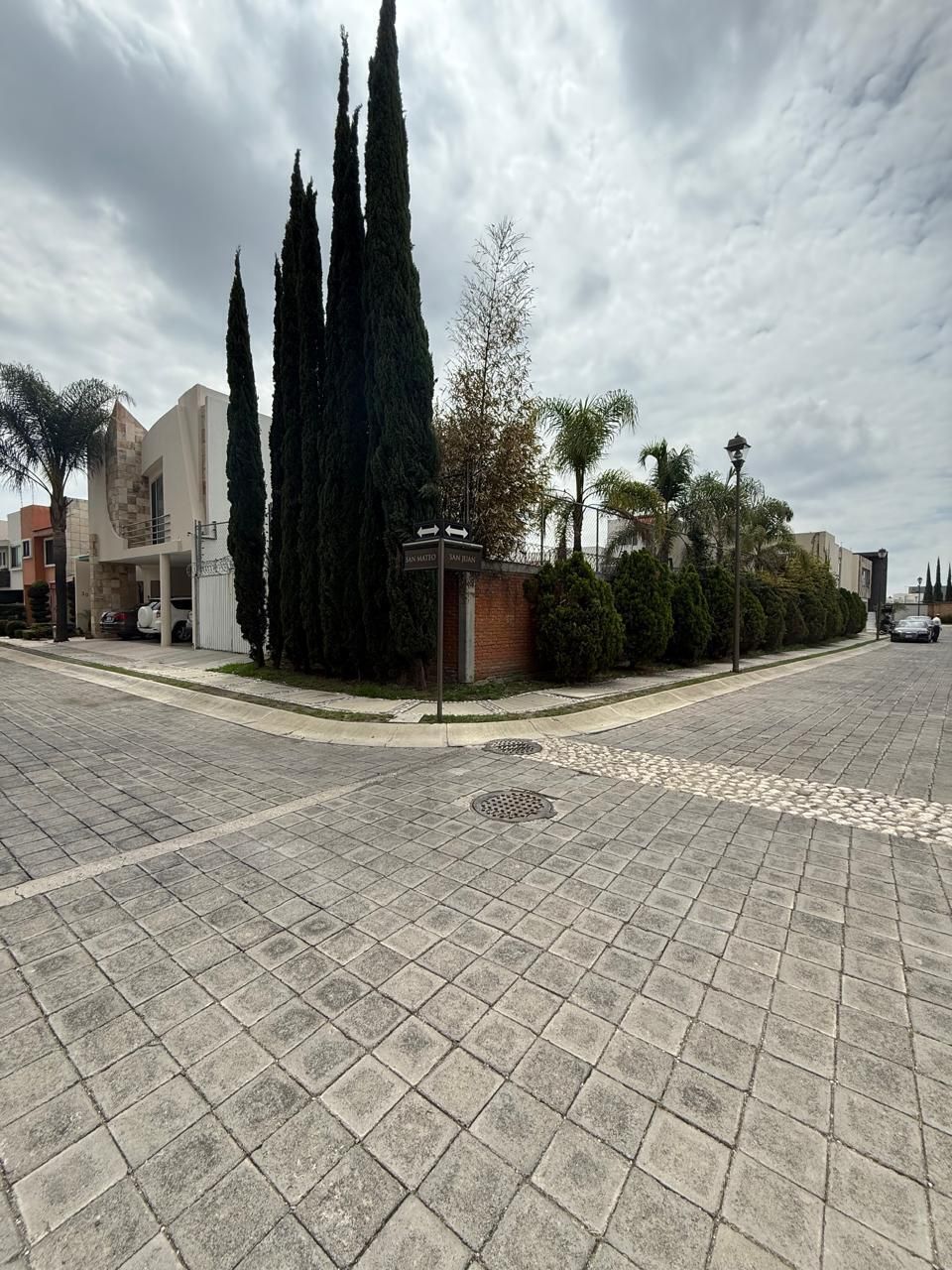 2 de 4