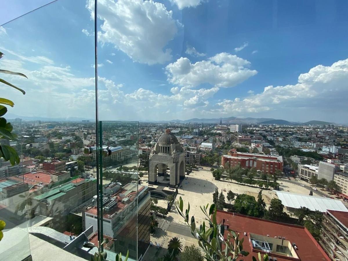 4 de 28