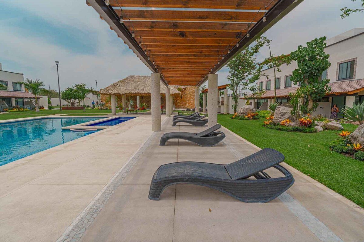 Hermosa Casa en Condominio con Vistas Panorámicas en Morelos