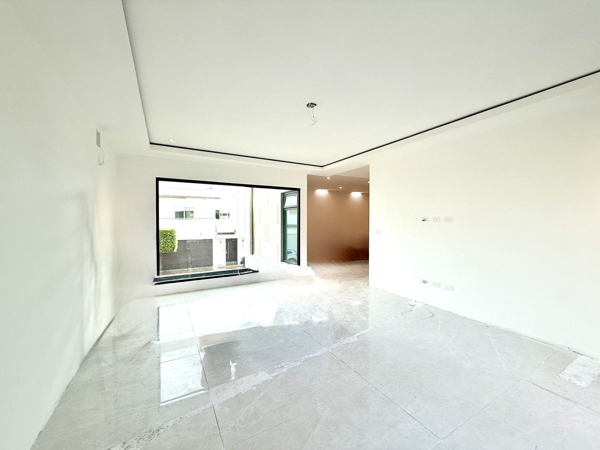 16 of 33: VISTA RECAMARA MASTER