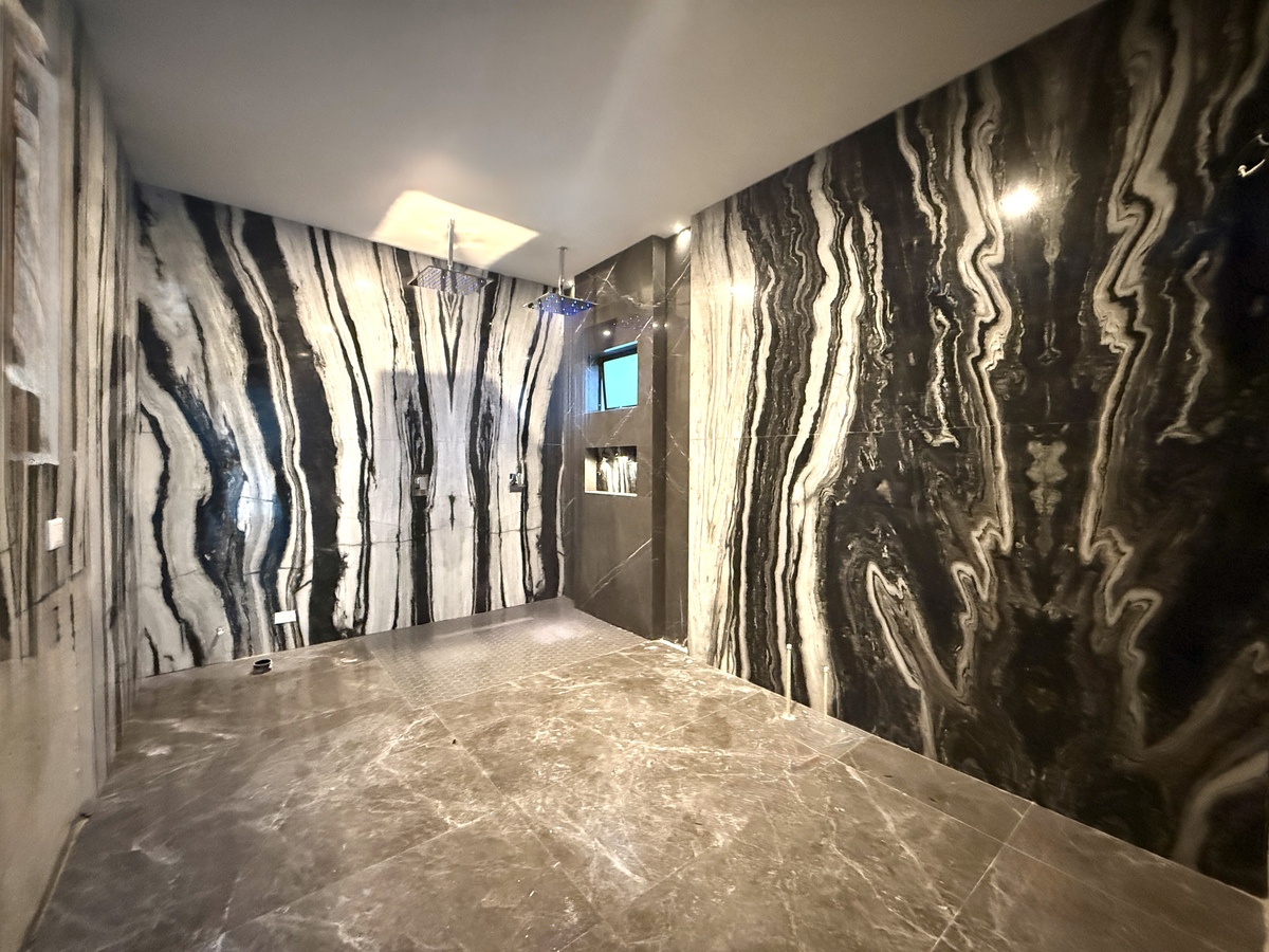 18 of 33: RECAMARA MASTER CON BAÑERA