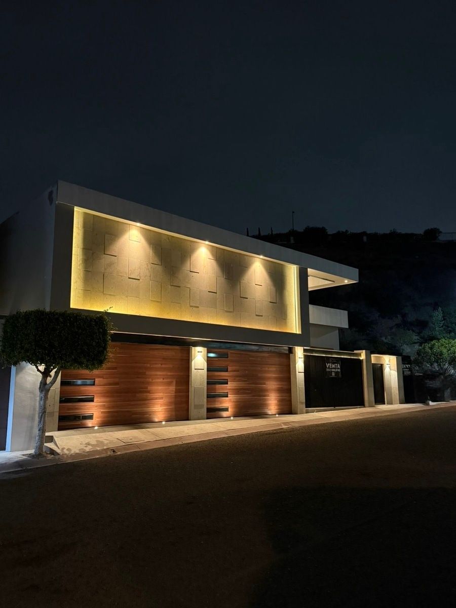 Residencia de Lujo en Hacienda Agua Caliente | Av. Las Flores