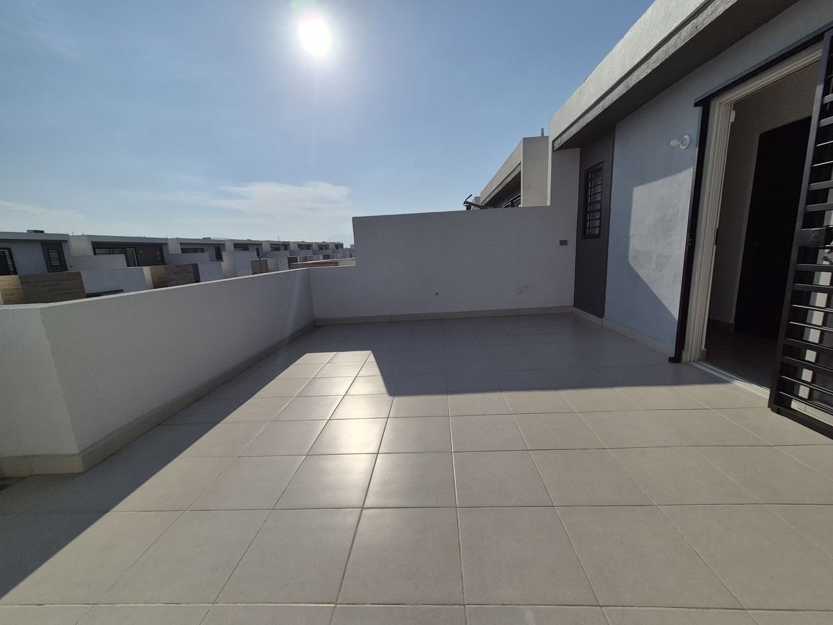 30 de 39: Nivel 3 con terraza