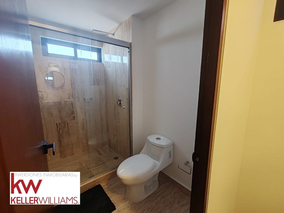 Departamento Amueblado en Renta PH en Cañadas del Lago, Corregidora