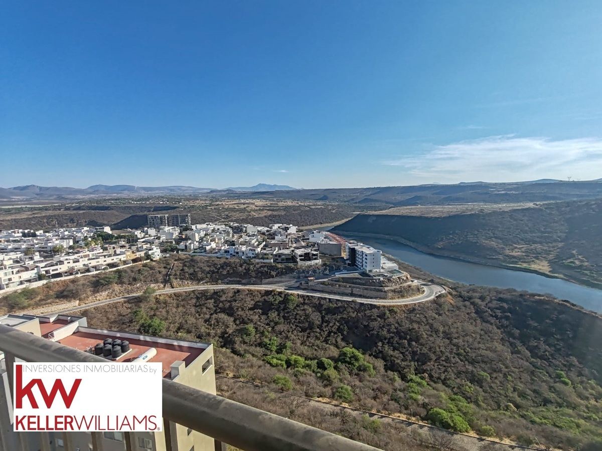 Departamento Amueblado en Renta PH en Cañadas del Lago, Corregidora