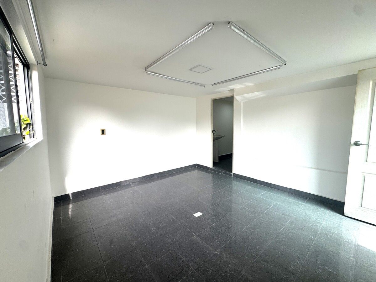 19 de 33: Cuarto servivio 1