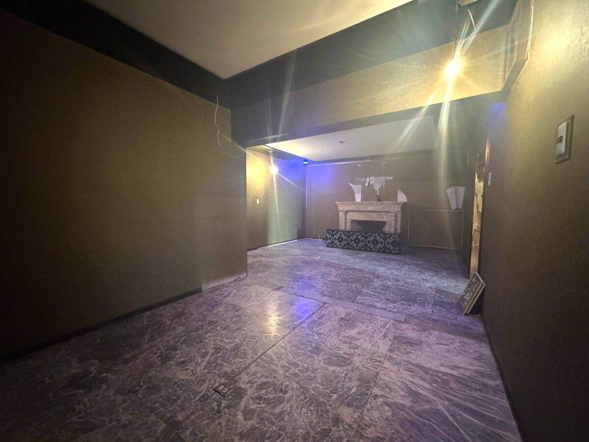 4 de 33: Sala