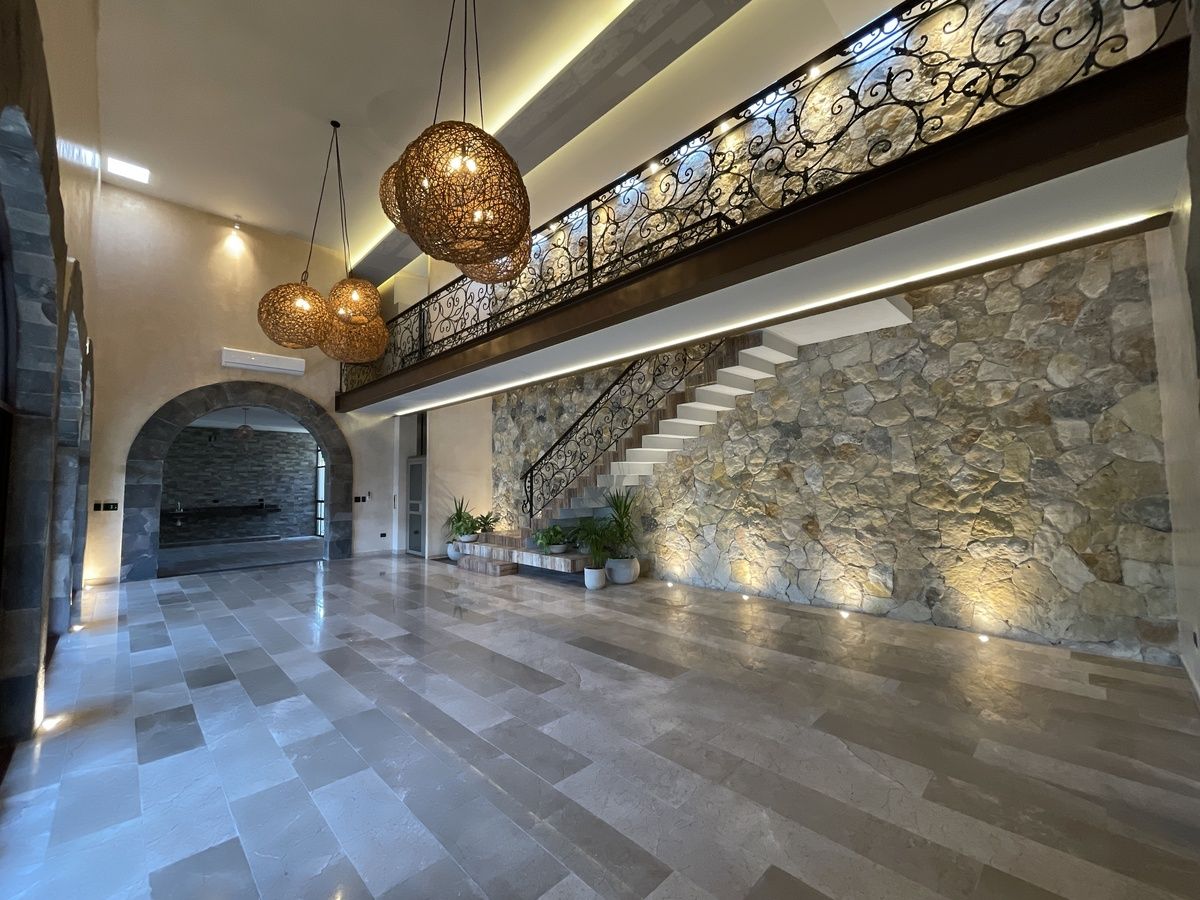 5 de 48: Sala Comedor
