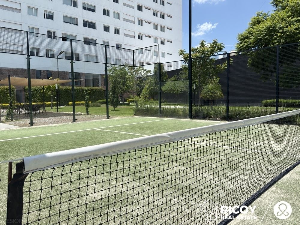 4 de 28: Cancha de paddle
