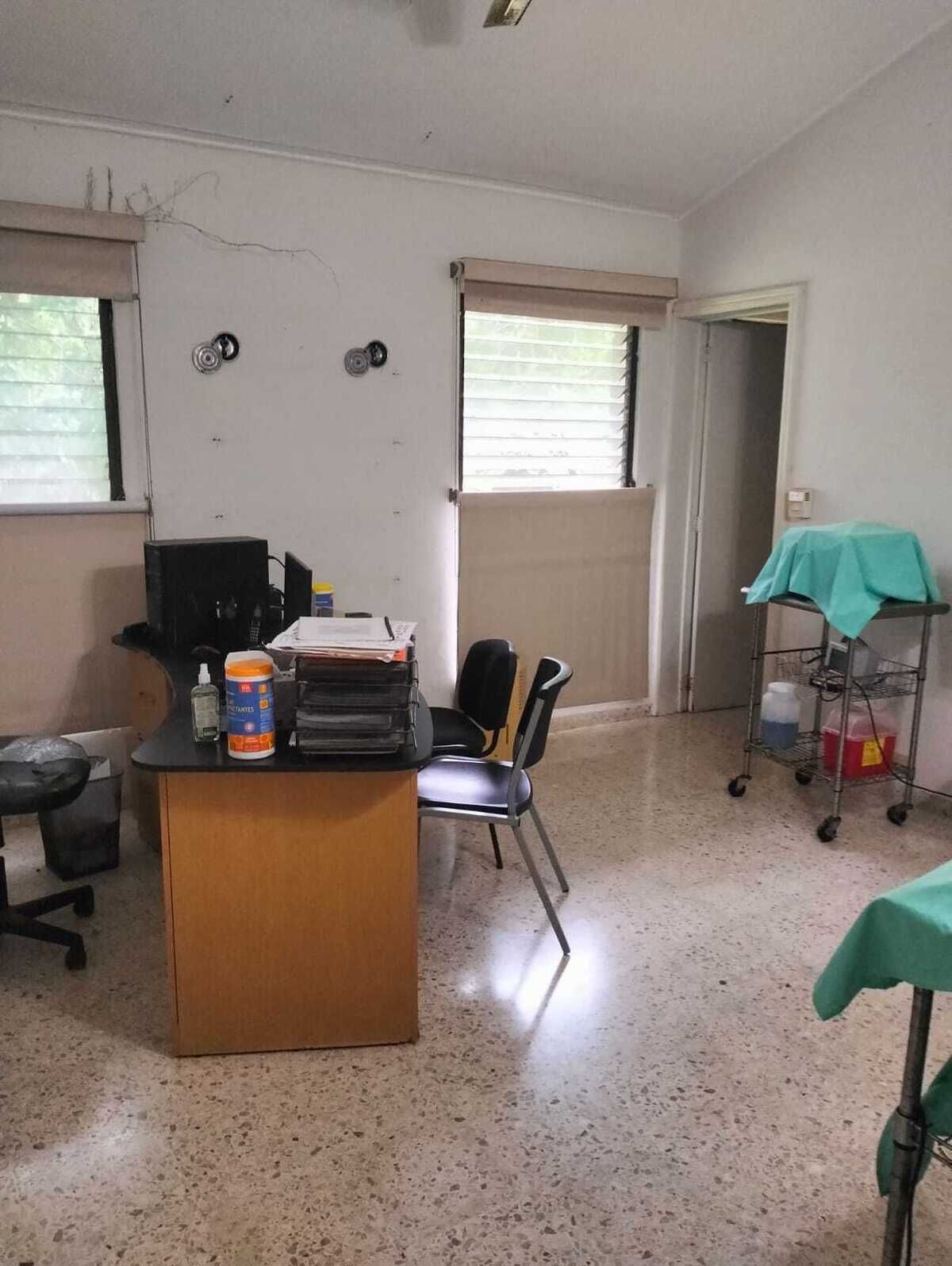 8 de 27