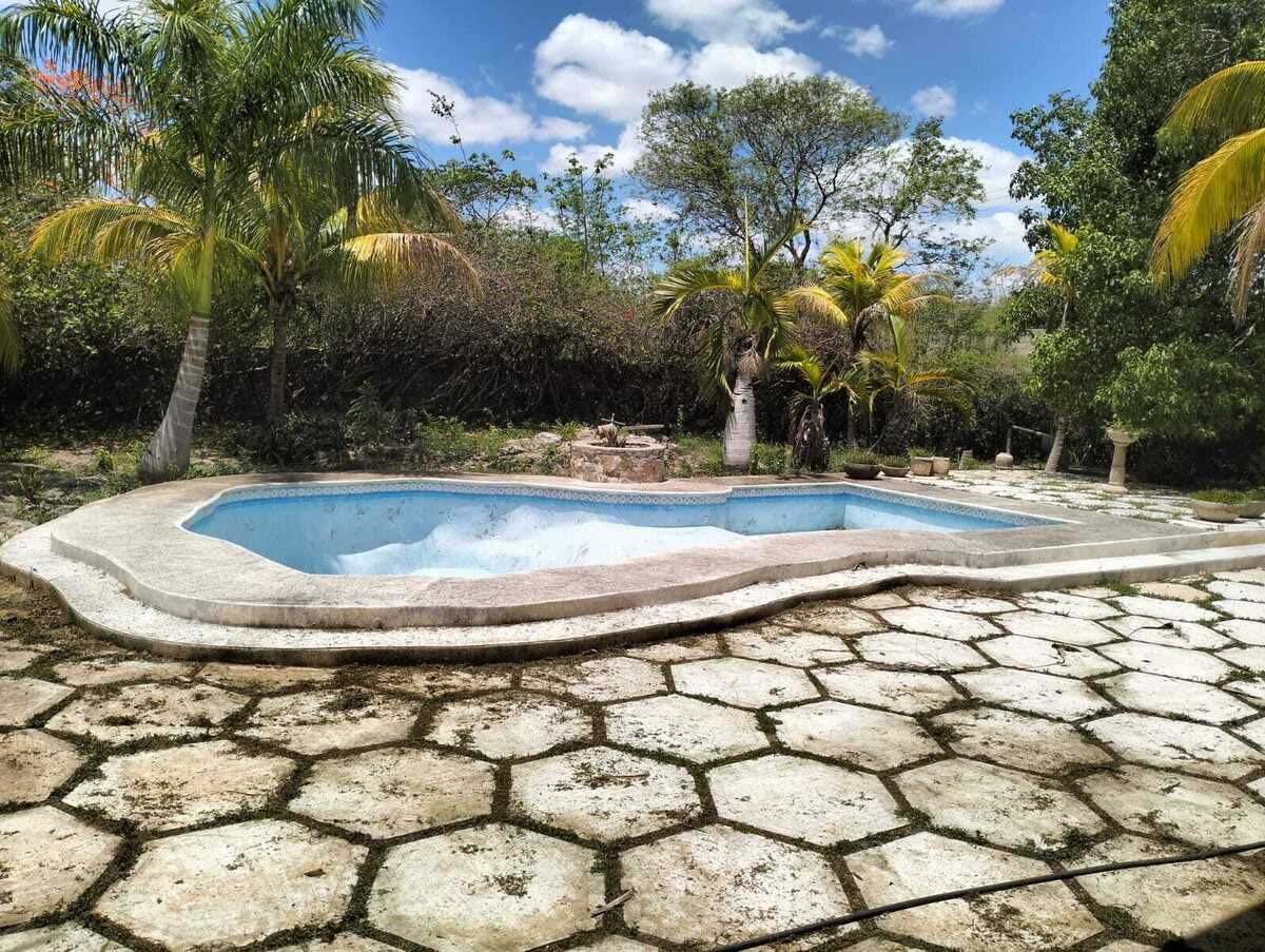 Residencia de lujo con amplio terreno ubicada en Cholul, Yucatán. - foto 4