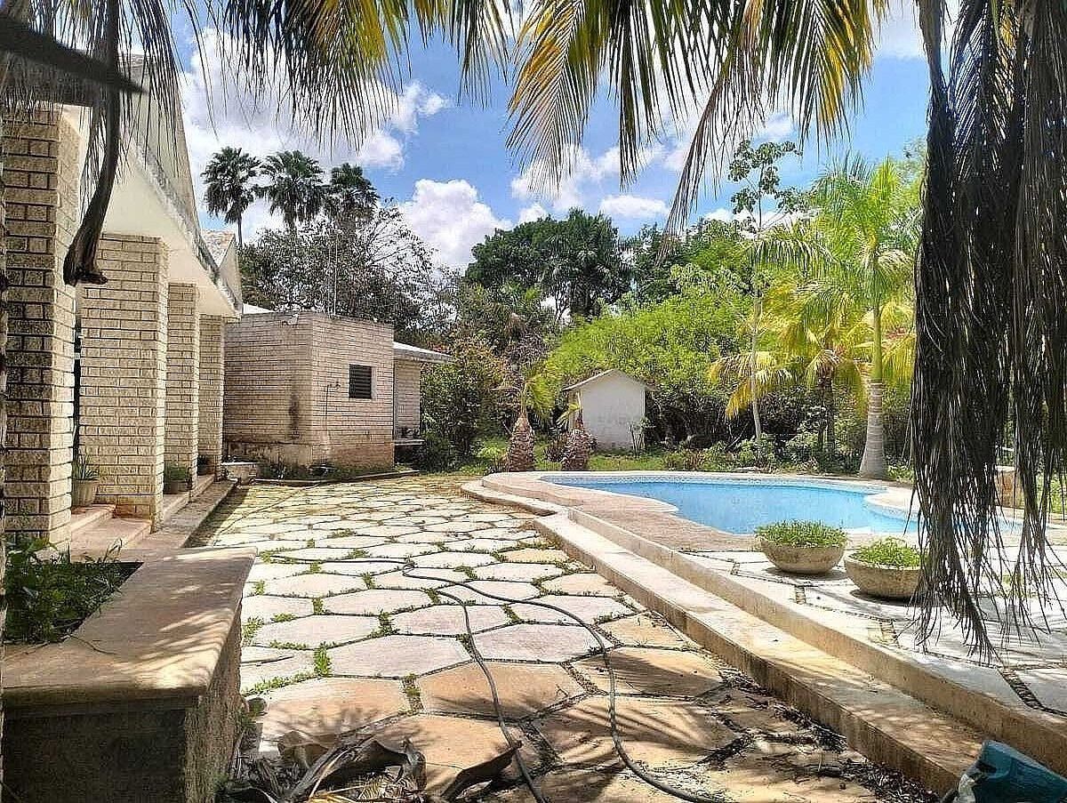 Residencia de lujo con amplio terreno ubicada en Cholul, Yucatán. - foto 3