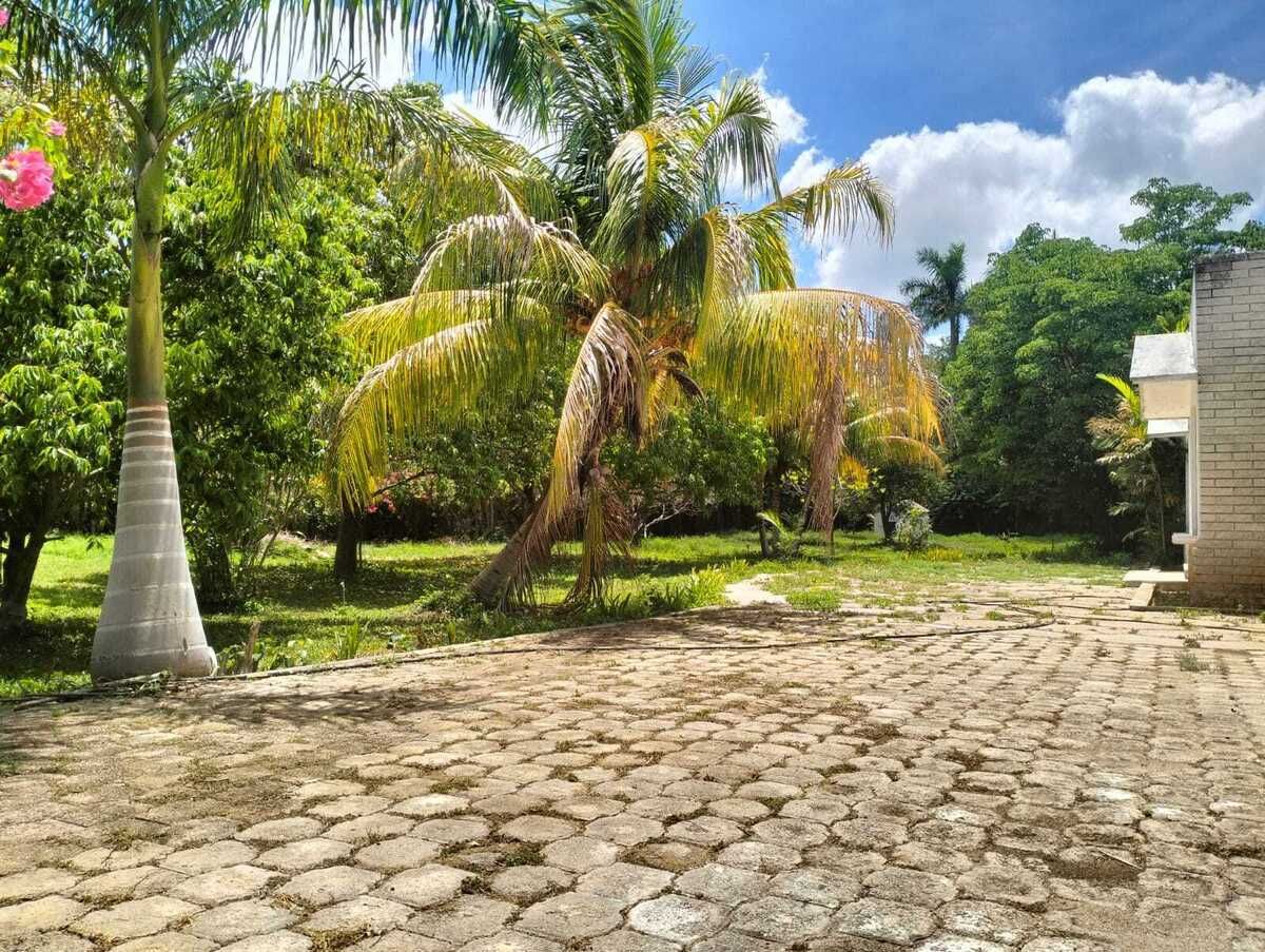 Residencia de lujo con amplio terreno ubicada en Cholul, Yucatán. - foto 2