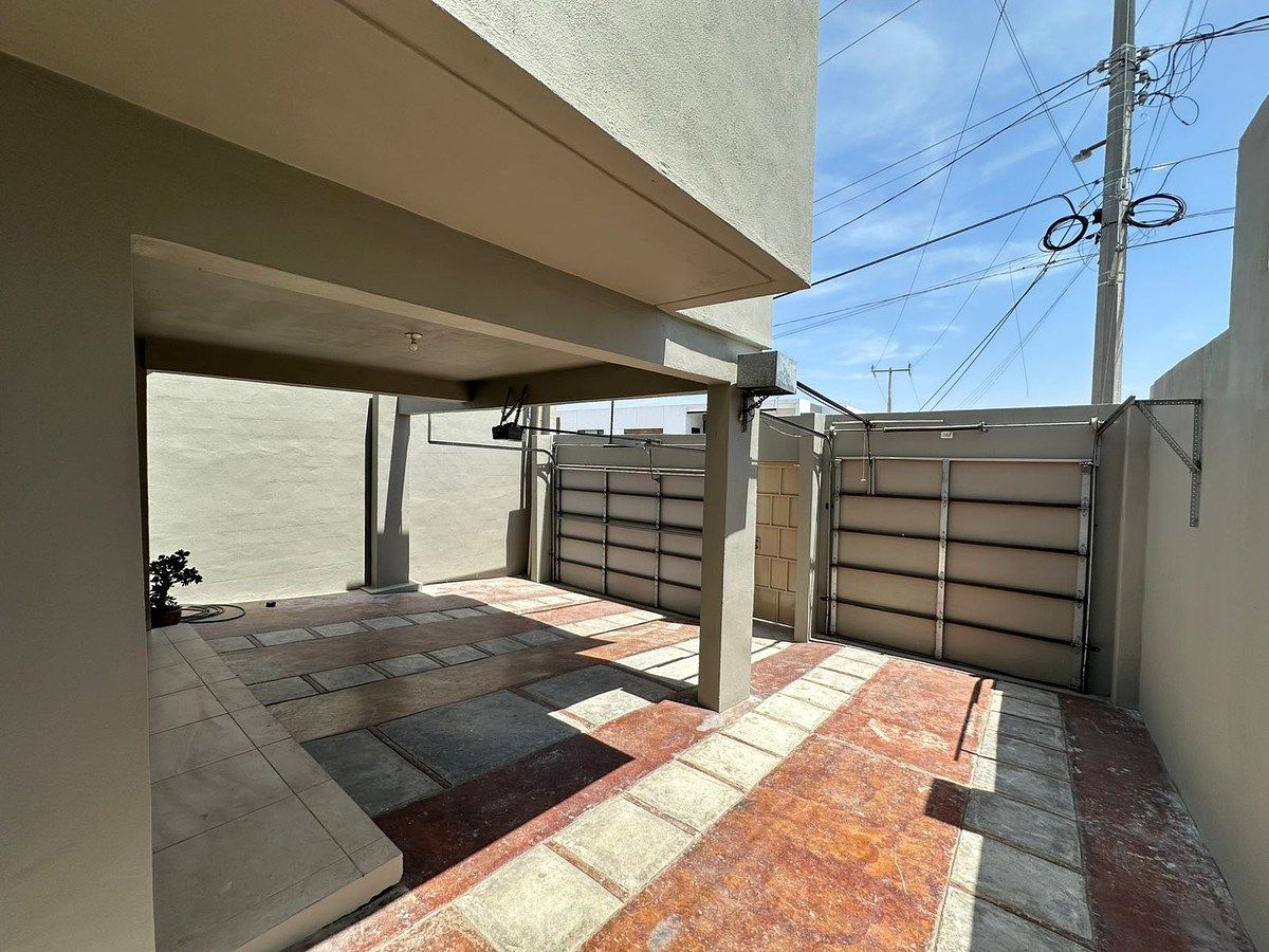 Casa em Verona Residencial, Tijuana, foto 13 de 14