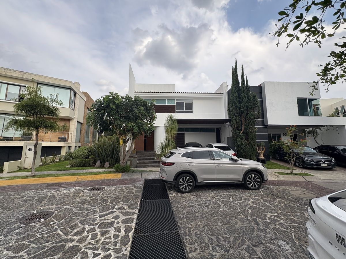 1 de 24: Casa en Puerta del Roble fachada