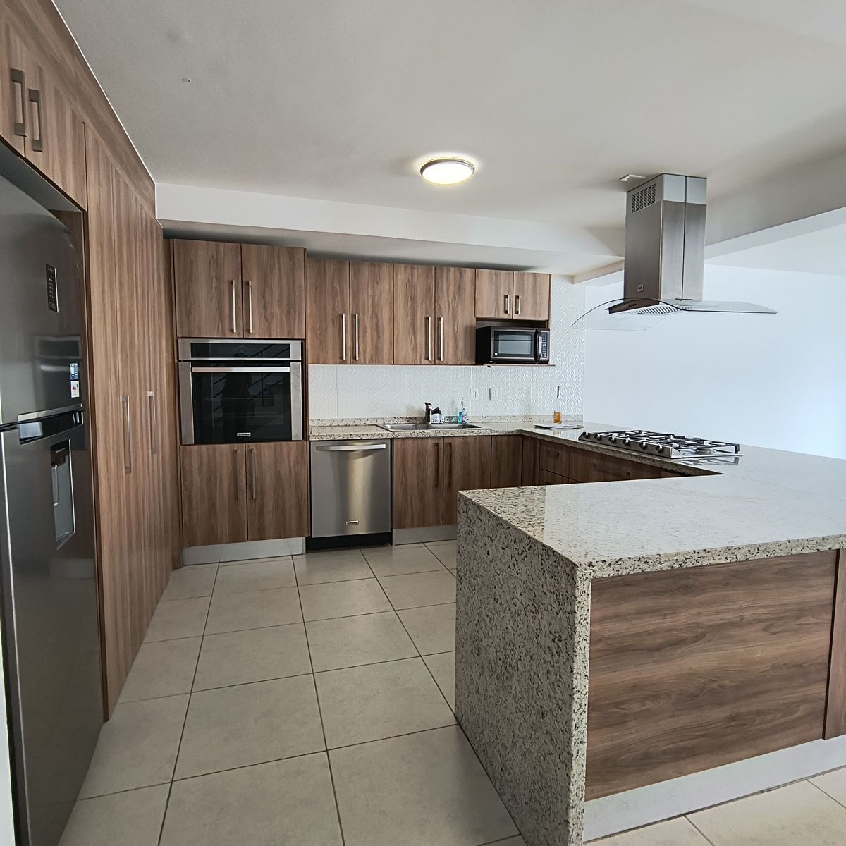 1 de 26: Cocina equipada