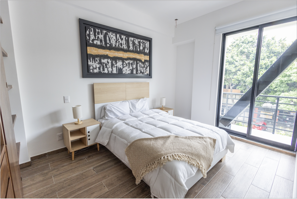 4 of 7: Cuarto principal