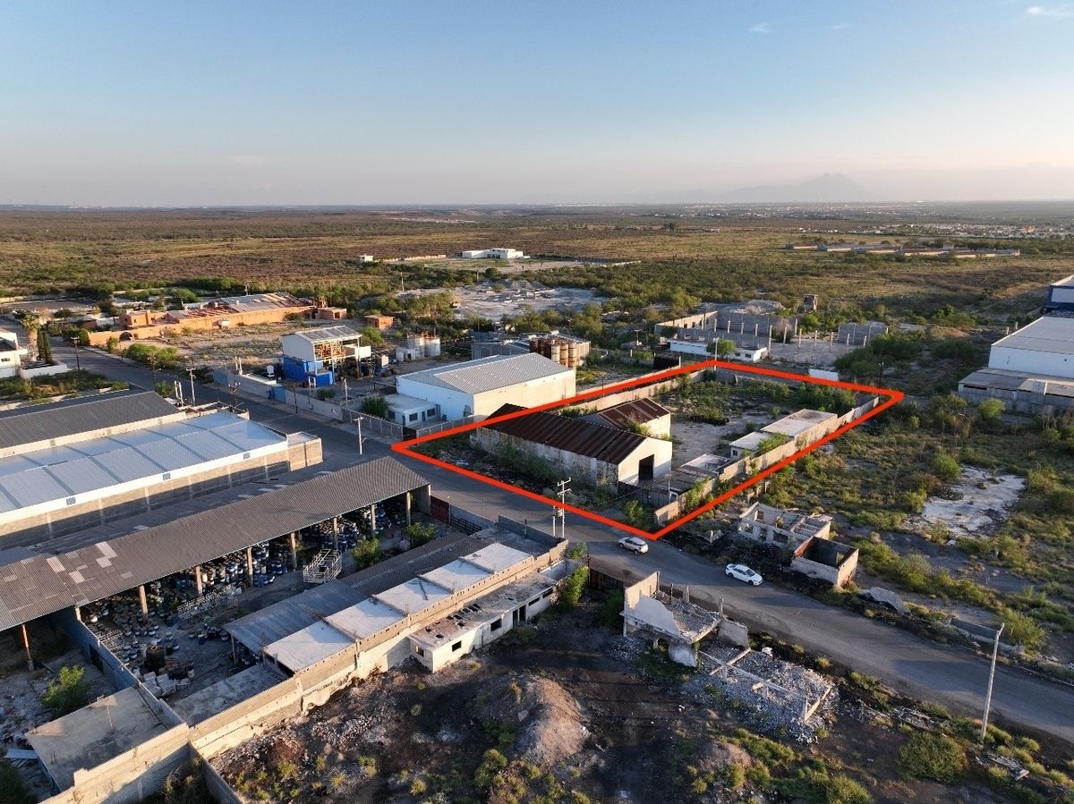 4 of 11: Zona Industrial