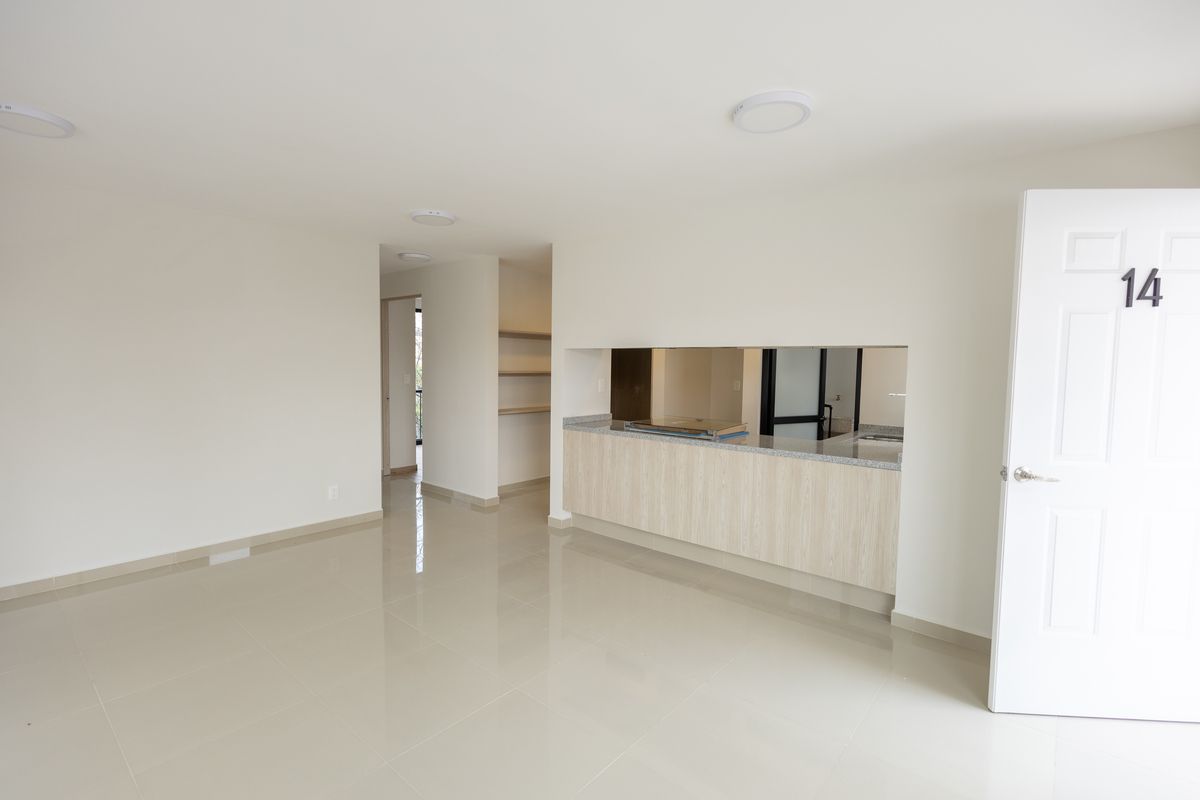 1 of 9: Estancia sala-comedor