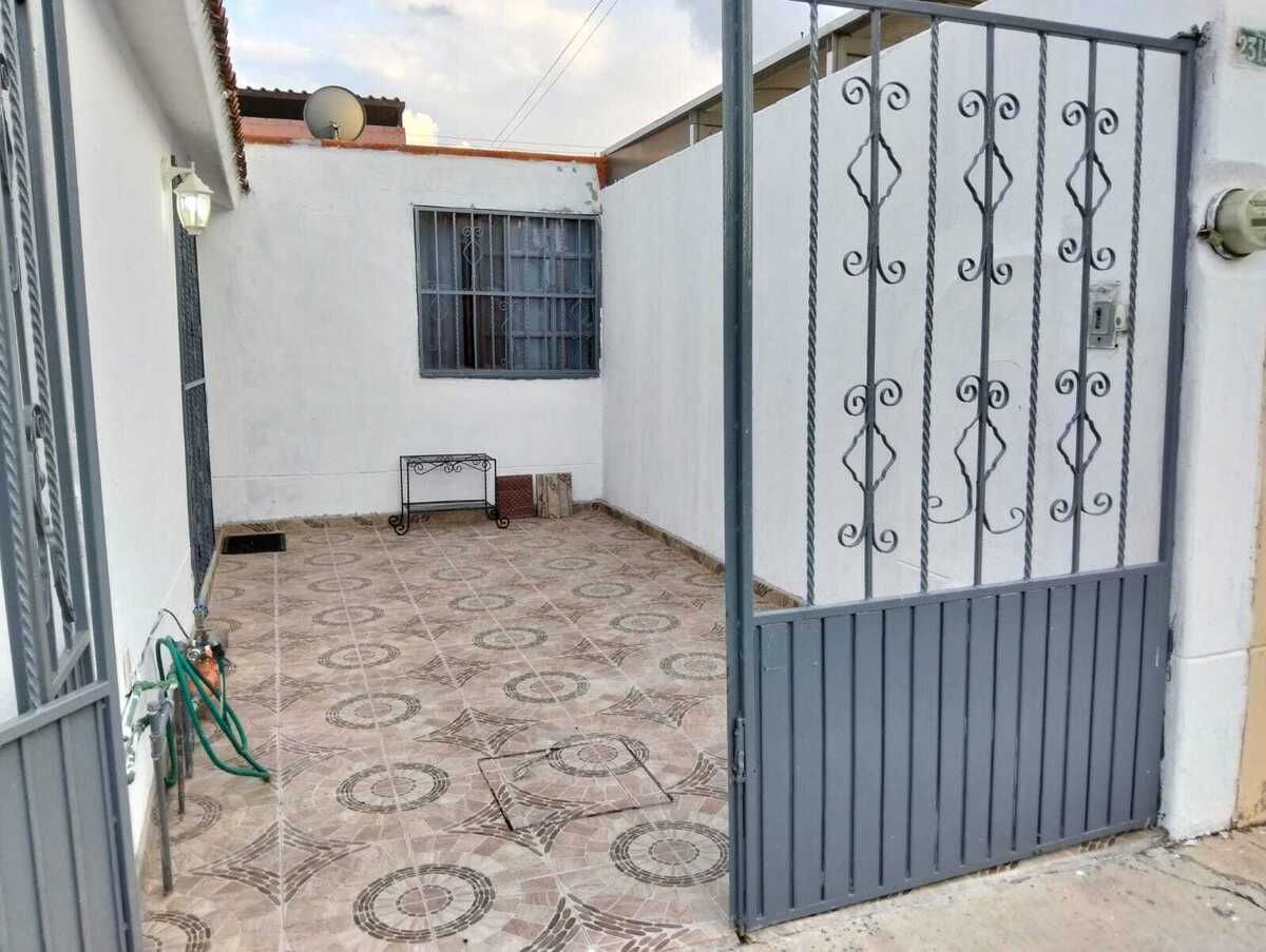 4 de 11